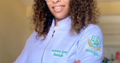 Sabrina, uma estudante de nutrição do primeiro período