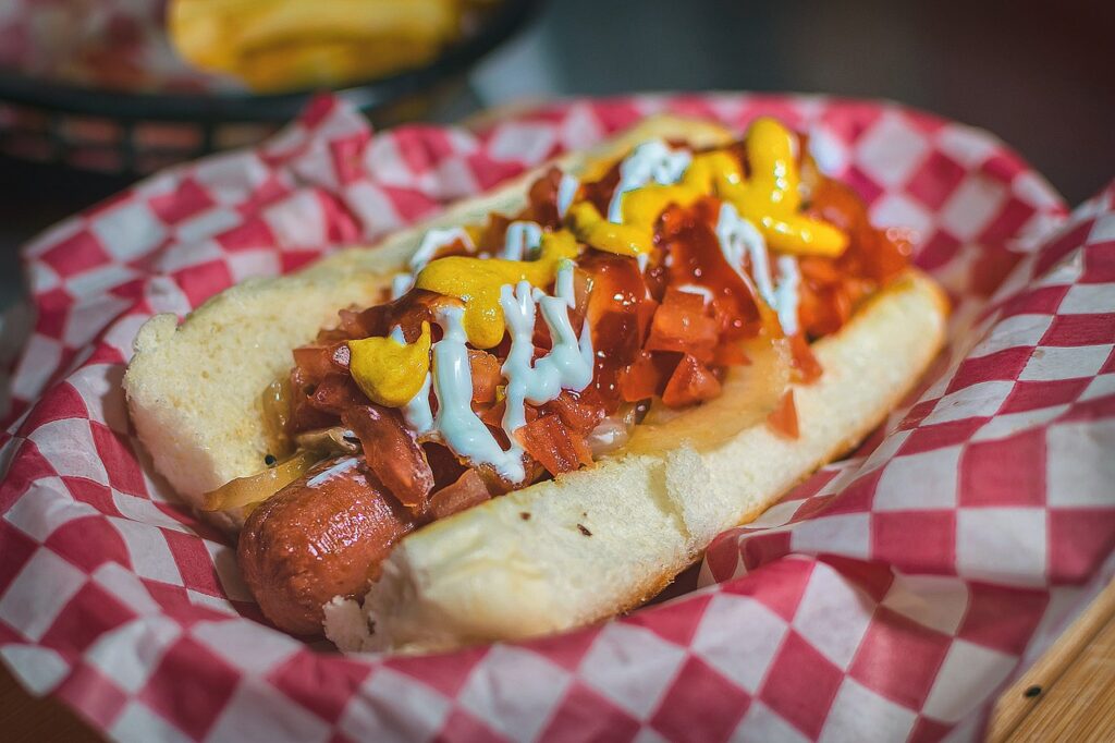 Cachorro quente.